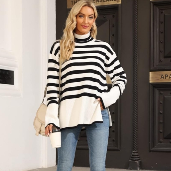 Sweaters - Womens Black and White Stripe Sweater High Neck Size Small